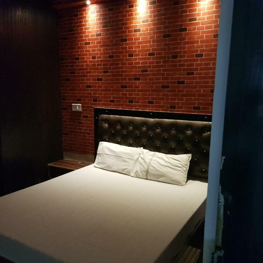 Hotel Varanasi Ganges Luaran gambar