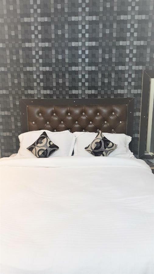 Hotel Varanasi Ganges Luaran gambar