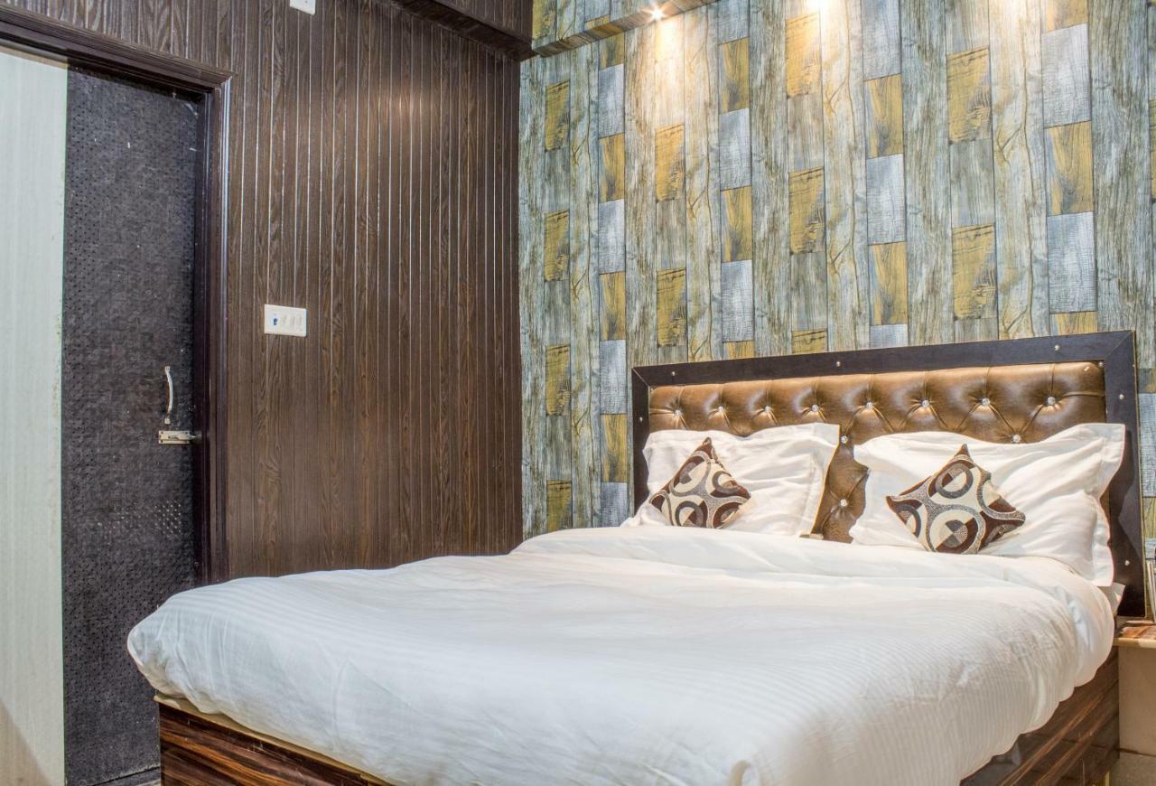 Hotel Varanasi Ganges Luaran gambar